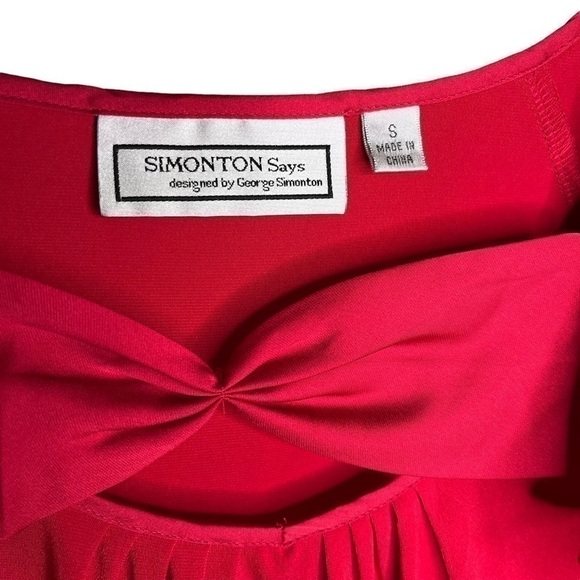 Simonton Says red satin short flutter sleeve career blouse Sz S - Picture 4 of 5